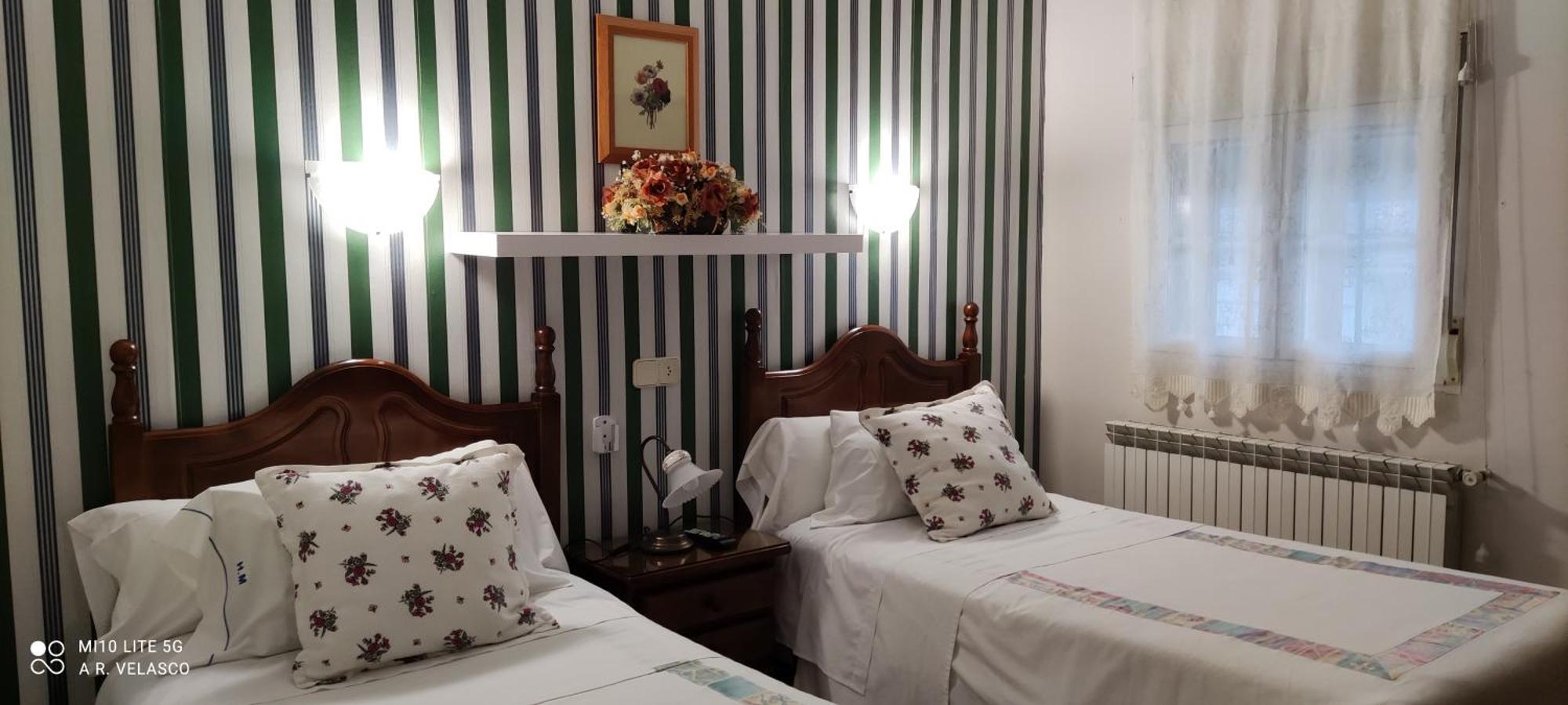 Hostal Martin - Sanabria Ribadelago 外观 照片