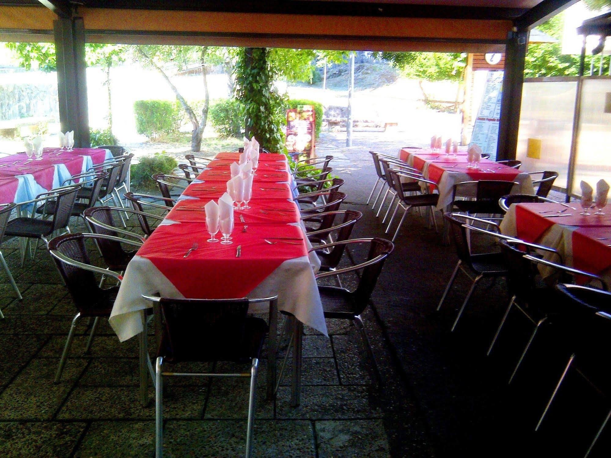 Hostal Martin - Sanabria Ribadelago 外观 照片