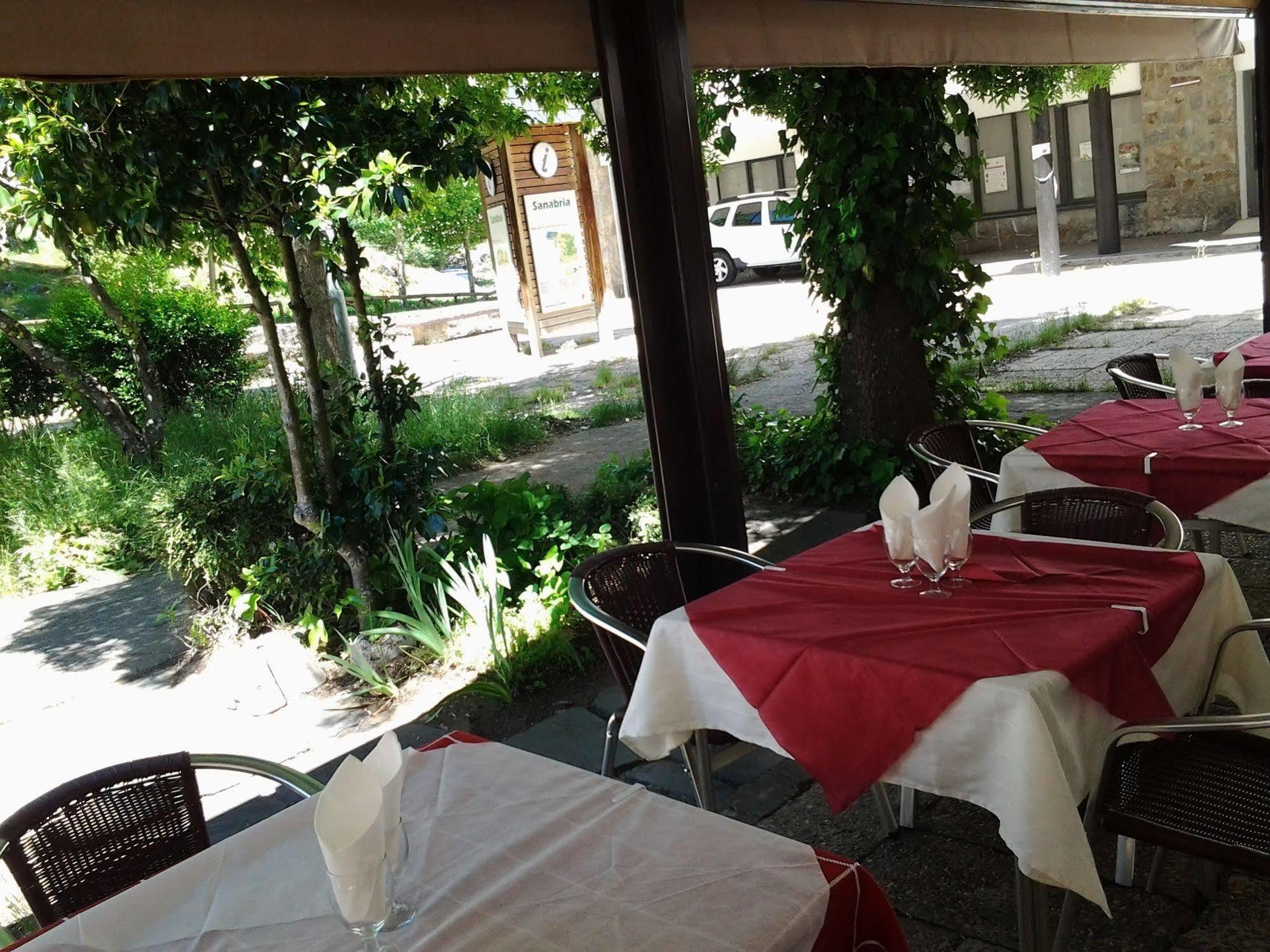 Hostal Martin - Sanabria Ribadelago 外观 照片