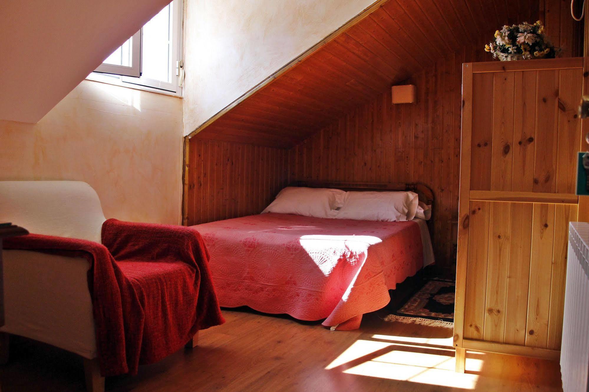 Hostal Martin - Sanabria Ribadelago 外观 照片