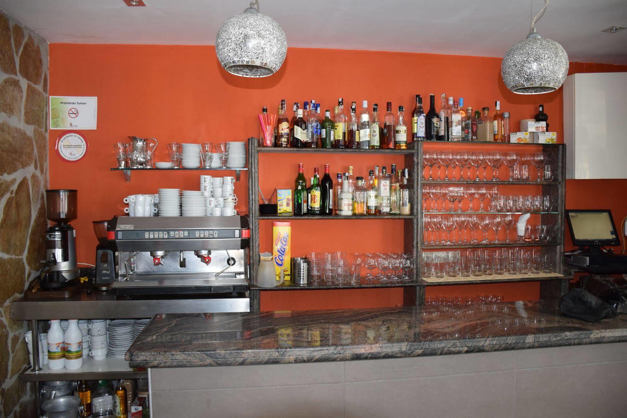 Hostal Martin - Sanabria Ribadelago 外观 照片