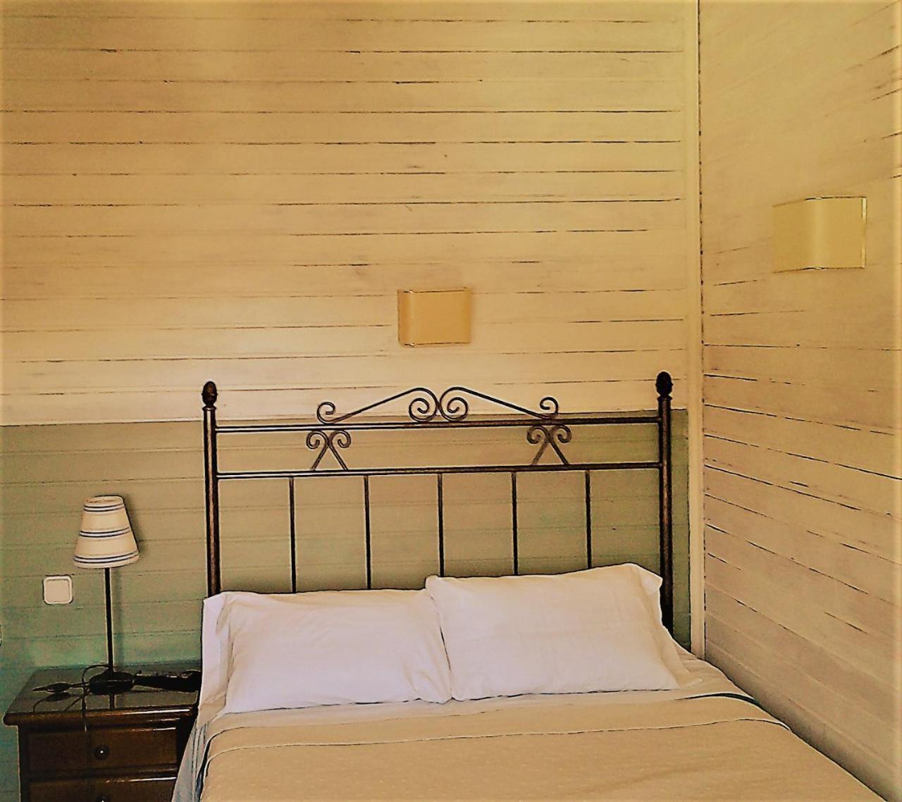 Hostal Martin - Sanabria Ribadelago 外观 照片